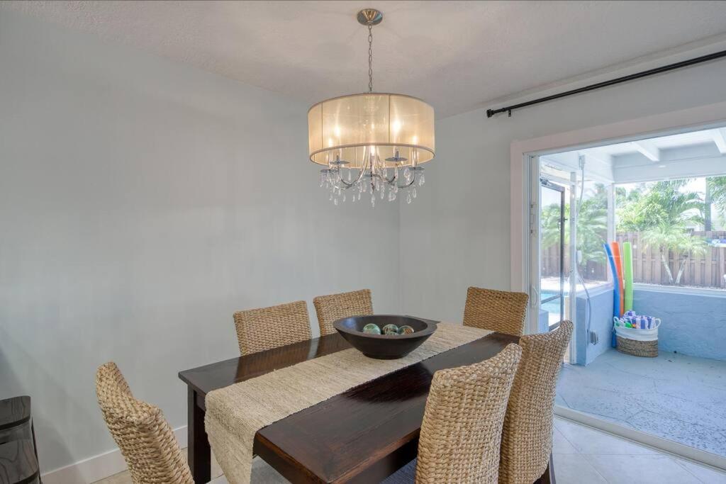Paradise 4 Min To The Beach With Private Heated Pool Deerfield Beach Exterior foto